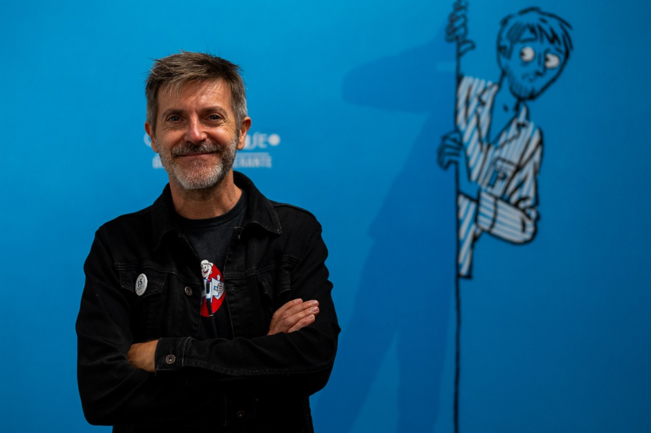 Paco Roca en su exposición en el Museo de Bellas Artes de Santa Cruz de Tenerife
