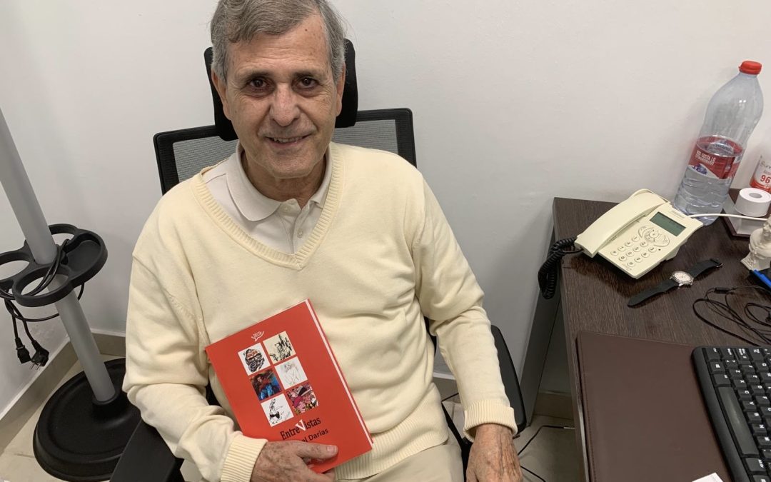 La Fundación y la Cátedra Cultural Moebius publican el libro Entrevistas, coincidiendo con la entrega a Manuel Darias de la Medallas de Oro al Mérito Cultural de la ciudad de Santa Cruz de Tenerife