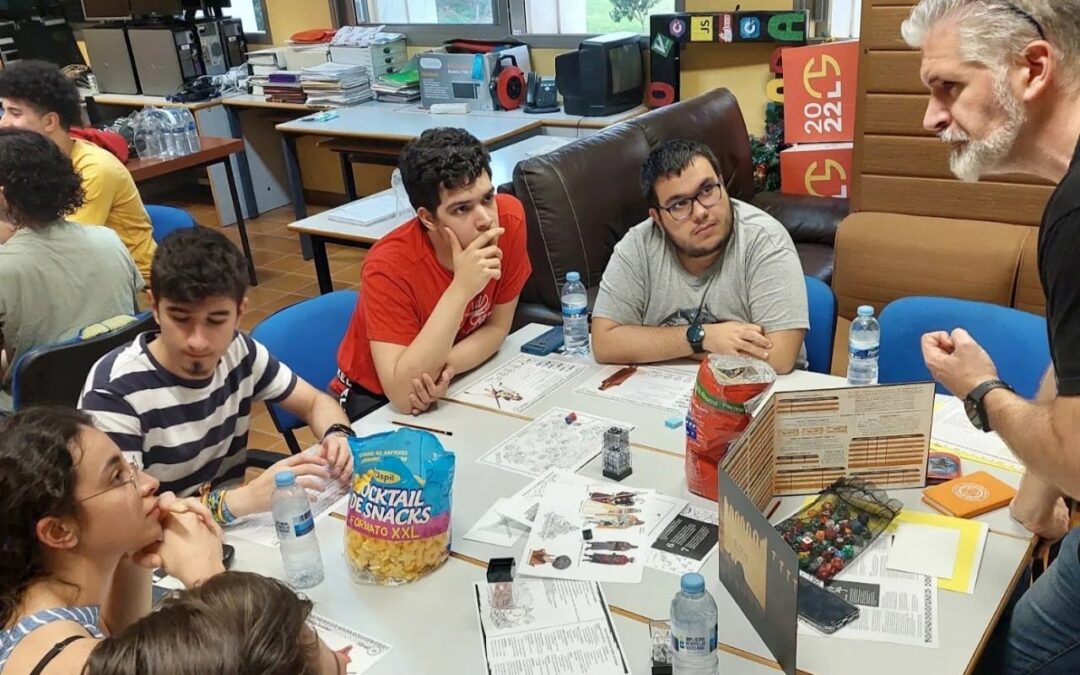 La Asociación de Roler@s de Canarias llevará la emoción de los juegos de rol a Santa Cruz Cómic 2024