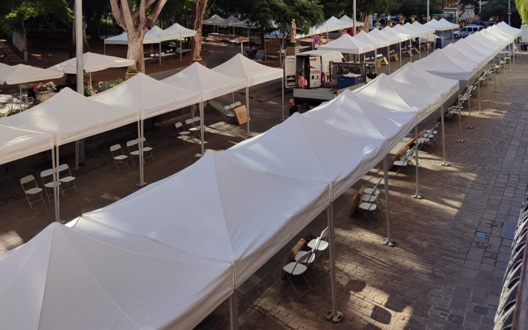 Santa Cruz Cómic empieza a montar las carpas de la Plaza de Príncipe