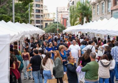 Plaza del Príncipe donde se celebró el grueso del Salón
