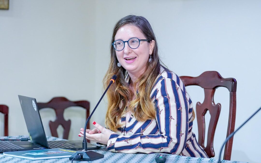 Lysbeth Daumont, ex directora del Centro Cubano del Cómic, confirma su asistencia a la inauguración del nuevo local de la Fundación