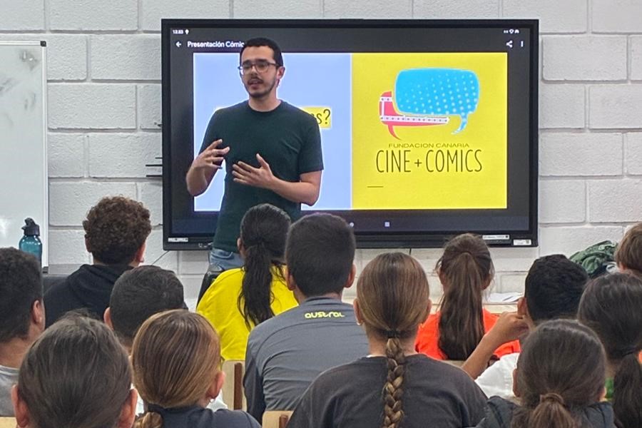 La Fundación celebra el Día del Libro con una charla de Borja Dionis a los alumnos del CEIP Cabo Blanco de Granadilla, sobre el mundo del cómic
