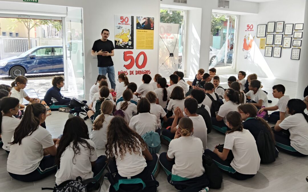 La Fundación continúa sus actividades por el Día del Libro con una visita de escolares a sus instalaciones
