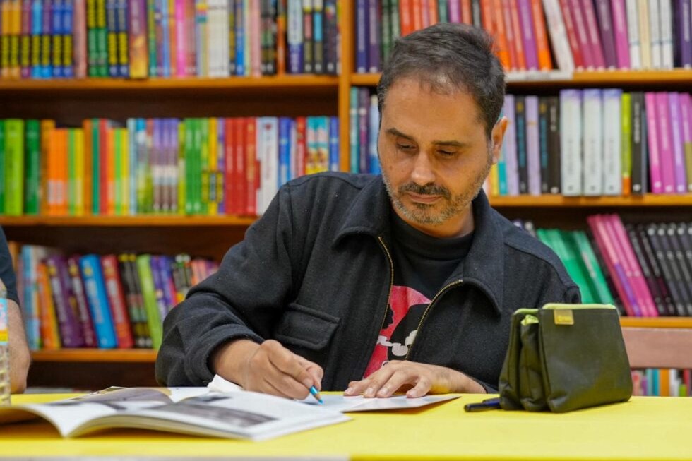 Eduardo González presentará ‘Solo seis’ y firmará ejemplares de sus obras en la Librería Lemus