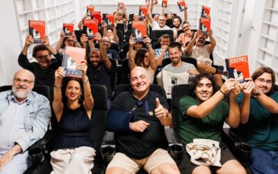 ‘La Biblioteca de Viñetas’ queda inaugurada con una charla de Goli Keshavarzi sobre la situación en Irán y ‘Persépolis’
