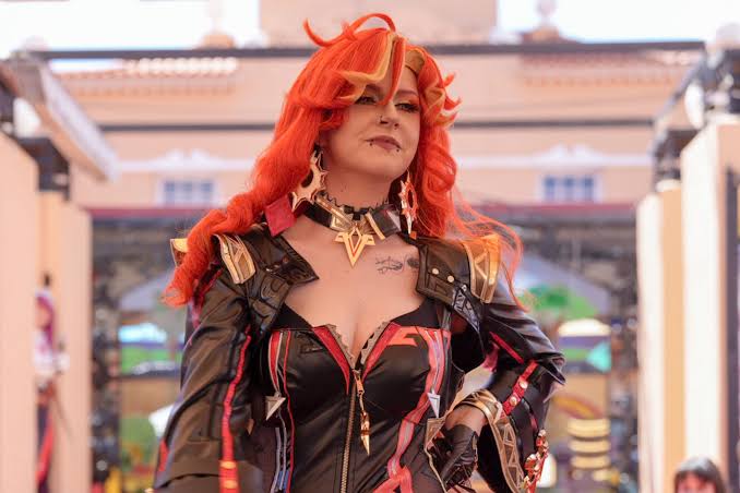 Hollow repasa su trayectoria como ‘cosplayer’ en un Encuentros con Autoras de Santa Cruz Cómic
